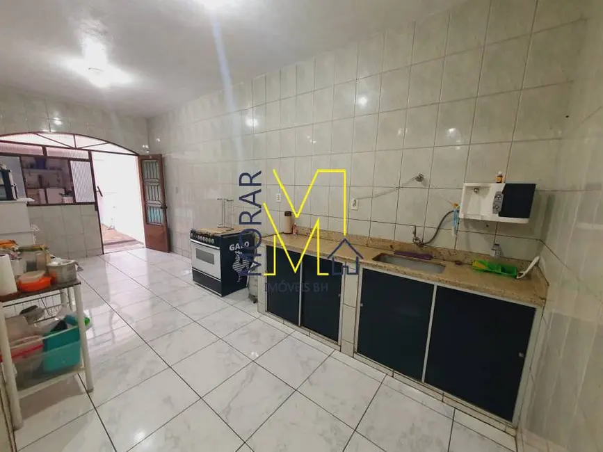 Casa com 4 quartos à venda, 360m2 em Rio Branco, Belo Horizonte - MG - imagem 6 Foto 6 de Casa com 4 quartos à venda, 360m2 em Rio Branco, Belo Horizonte - MG