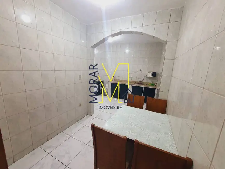 Casa com 4 quartos à venda, 360m2 em Rio Branco, Belo Horizonte - MG - imagem 3 Foto 3 de Casa com 4 quartos à venda, 360m2 em Rio Branco, Belo Horizonte - MG