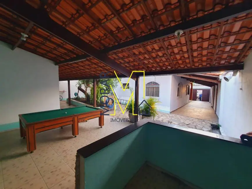 Foto 1 de Casa com 4 quartos à venda, 360m2 em Rio Branco, Belo Horizonte - MG
