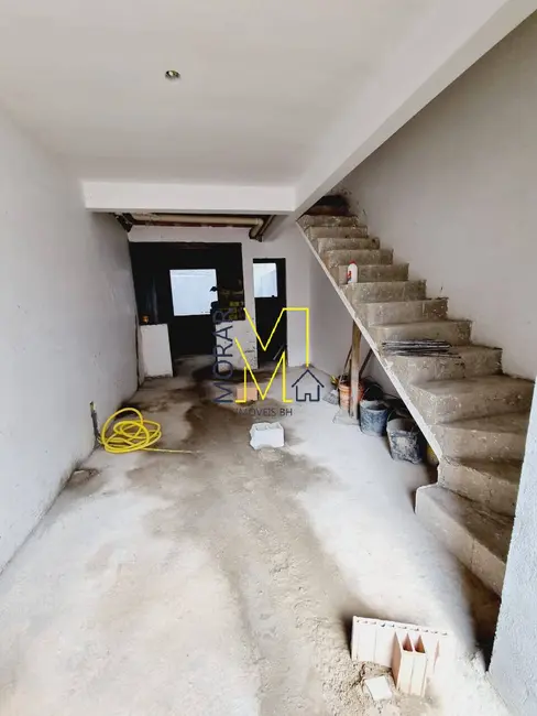 Foto 2 de Casa com 3 quartos à venda, 87m2 em Planalto, Belo Horizonte - MG