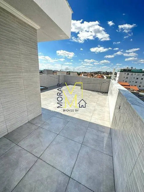 Cobertura com 5 quartos à venda, 190m2 em Heliópolis, Belo Horizonte - MG - imagem 4 Foto 4 de Cobertura com 5 quartos à venda, 190m2 em Heliópolis, Belo Horizonte - MG