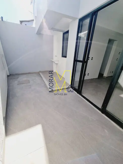 Casa com 3 quartos à venda, 145m2 em Planalto, Belo Horizonte - MG - imagem 8 Foto 8 de Casa com 3 quartos à venda, 145m2 em Planalto, Belo Horizonte - MG