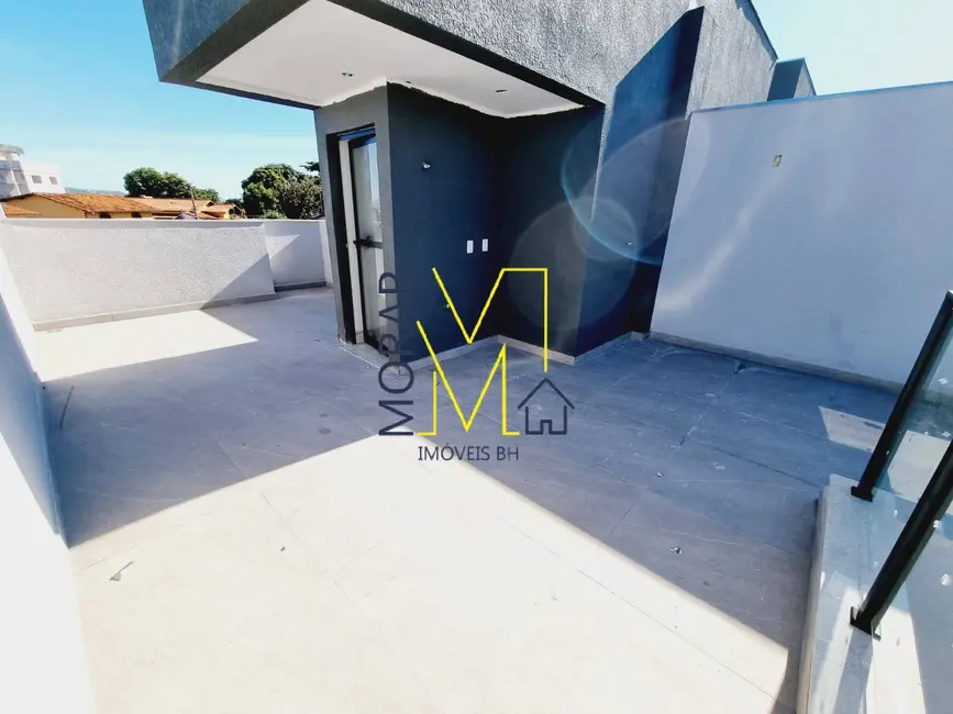 Casa com 3 quartos à venda, 145m2 em Planalto, Belo Horizonte - MG - imagem 1 Foto 1 de Casa com 3 quartos à venda, 145m2 em Planalto, Belo Horizonte - MG