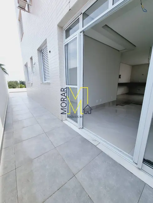 Foto 2 de Apartamento com 4 quartos à venda, 180m2 em Planalto, Belo Horizonte - MG