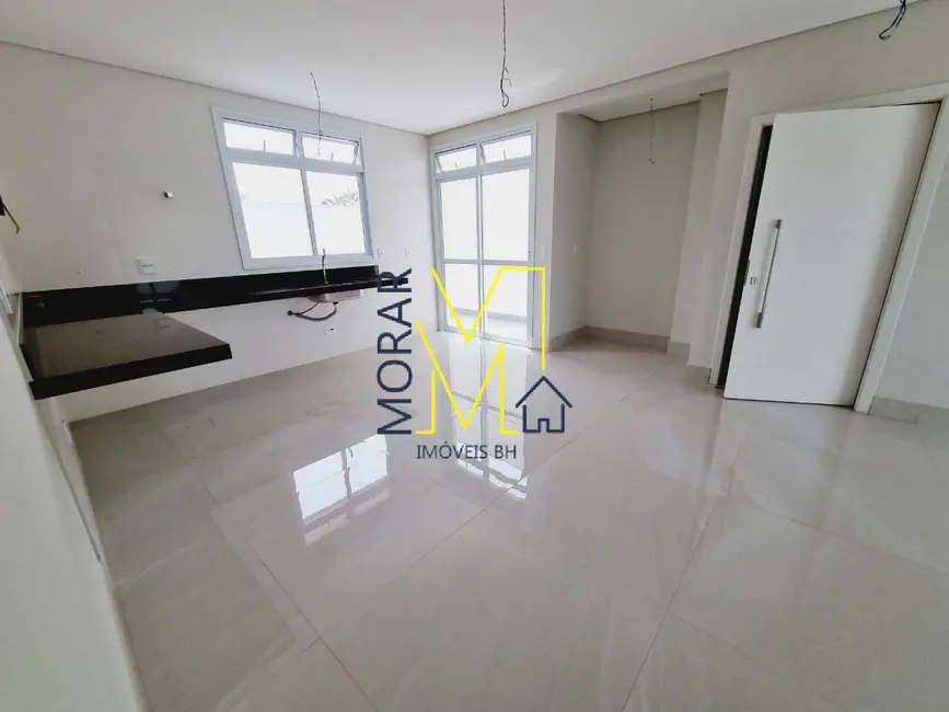 Apartamento com 4 quartos à venda, 180m2 em Planalto, Belo Horizonte - MG - imagem 3 Foto 3 de Apartamento com 4 quartos à venda, 180m2 em Planalto, Belo Horizonte - MG