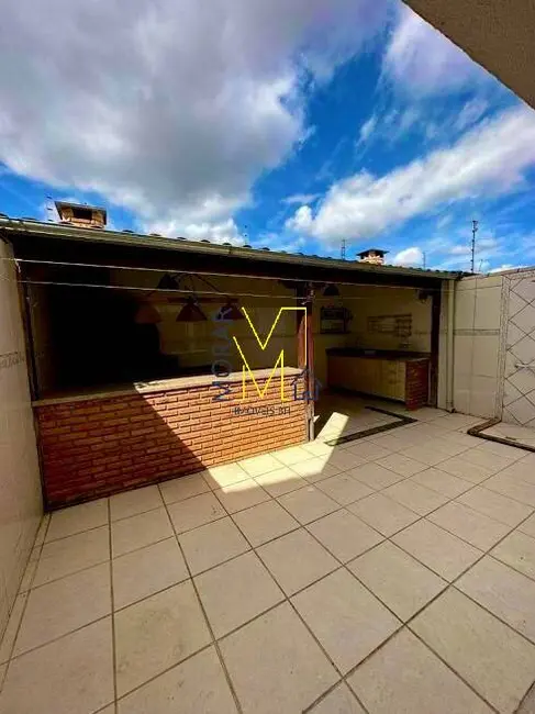 Foto 1 de Casa com 3 quartos à venda, 240m2 em Santa Branca, Belo Horizonte - MG