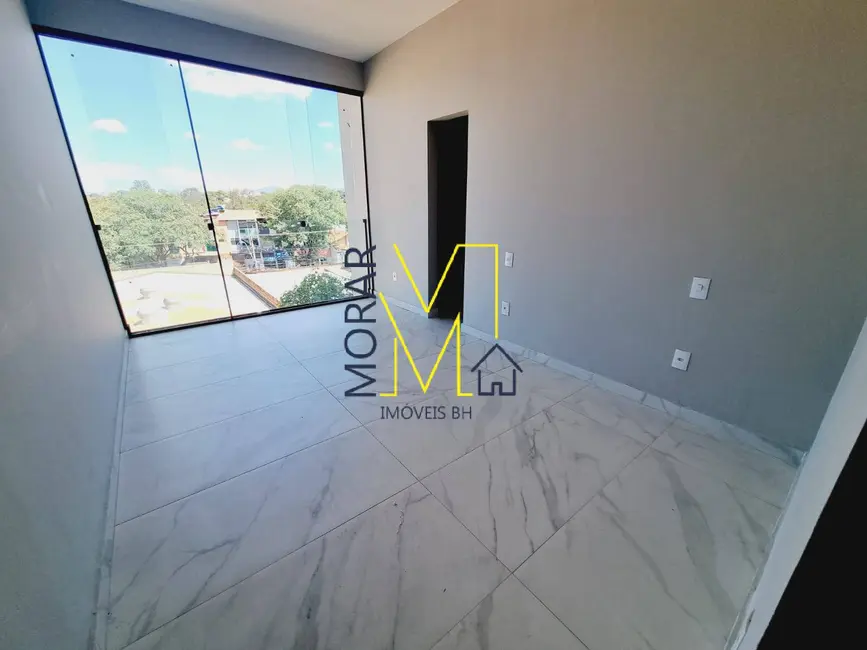 Foto 3 de Casa com 3 quartos à venda, 150m2 em Planalto, Belo Horizonte - MG