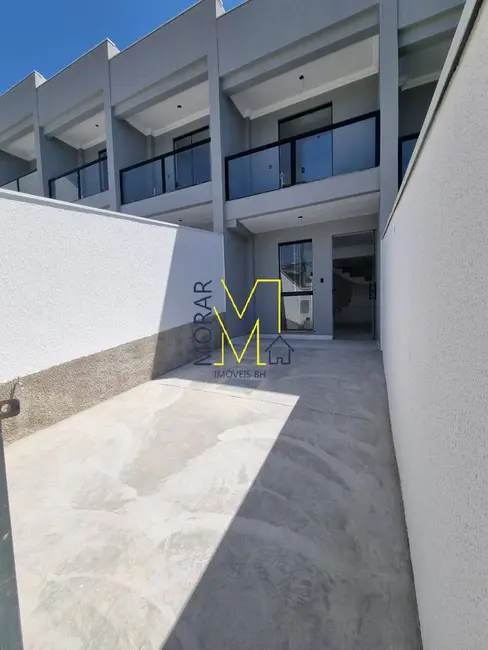 Foto 1 de Casa com 2 quartos à venda, 75m2 em Belo Horizonte - MG