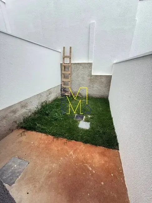 Casa com 2 quartos à venda, 67m2 em Jardim Guanabara, Belo Horizonte - MG - imagem 4 Foto 4 de Casa com 2 quartos à venda, 67m2 em Jardim Guanabara, Belo Horizonte - MG