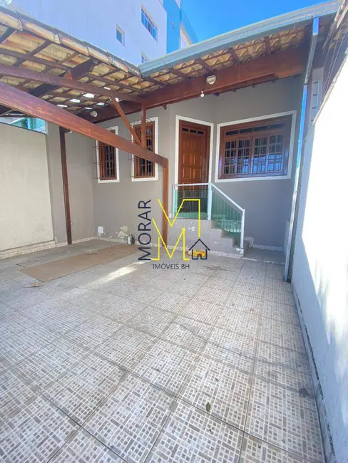 Foto 1 de Casa com 3 quartos à venda, 180m2 em Santa Mônica, Belo Horizonte - MG