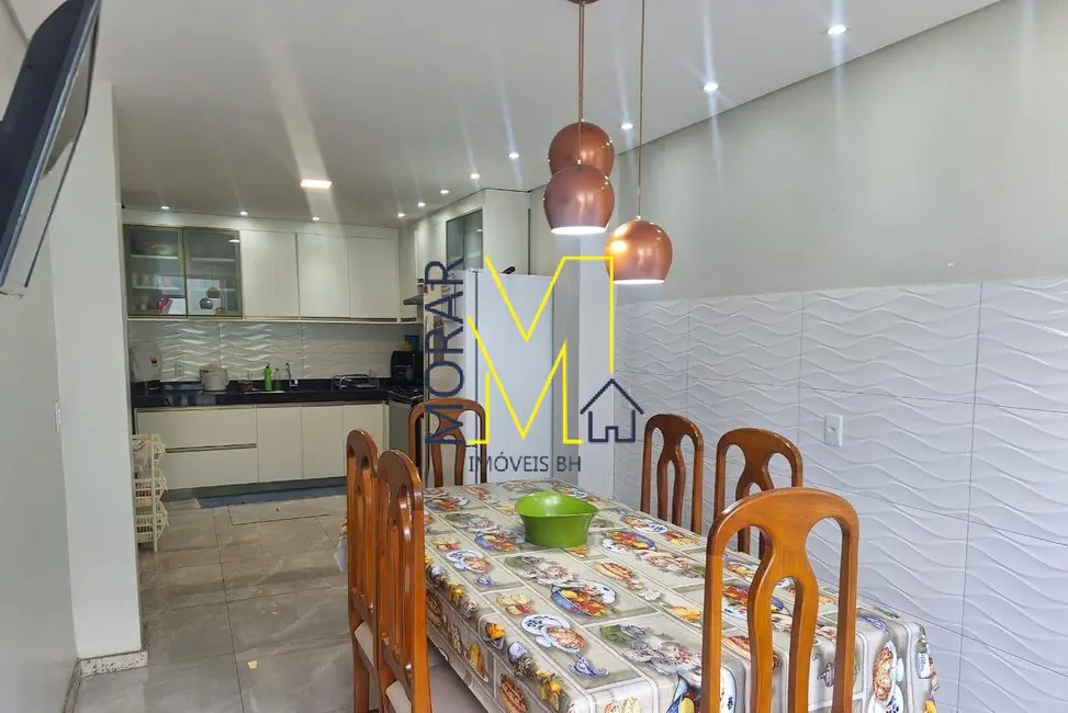 Casa com 5 quartos à venda, 158m2 em Santa Mônica, Belo Horizonte - MG - imagem 7 Foto 7 de Casa com 5 quartos à venda, 158m2 em Santa Mônica, Belo Horizonte - MG