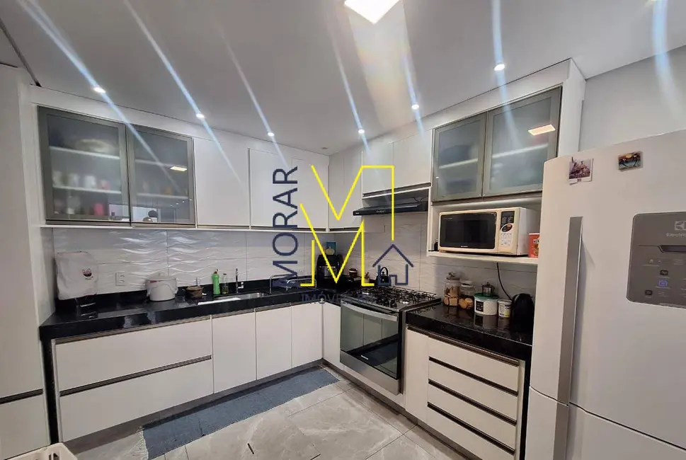 Casa com 5 quartos à venda, 158m2 em Santa Mônica, Belo Horizonte - MG - imagem 4 Foto 4 de Casa com 5 quartos à venda, 158m2 em Santa Mônica, Belo Horizonte - MG