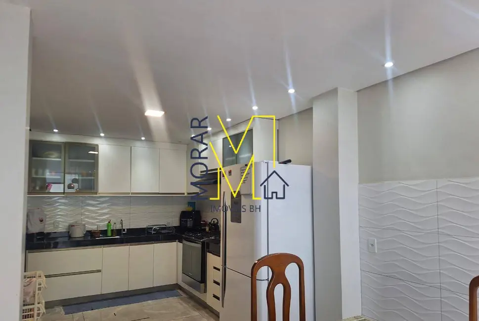 Casa com 5 quartos à venda, 158m2 em Santa Mônica, Belo Horizonte - MG - imagem 9 Foto 9 de Casa com 5 quartos à venda, 158m2 em Santa Mônica, Belo Horizonte - MG