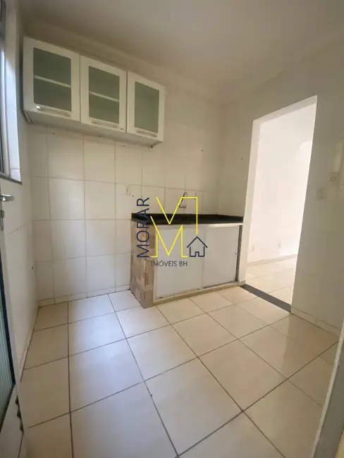Foto 2 de Casa com 2 quartos à venda, 53m2 em São Bernardo, Belo Horizonte - MG