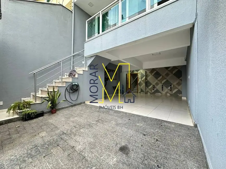 Casa com 3 quartos à venda, 200m2 em Santa Branca, Belo Horizonte - MG - imagem 4 Foto 4 de Casa com 3 quartos à venda, 200m2 em Santa Branca, Belo Horizonte - MG
