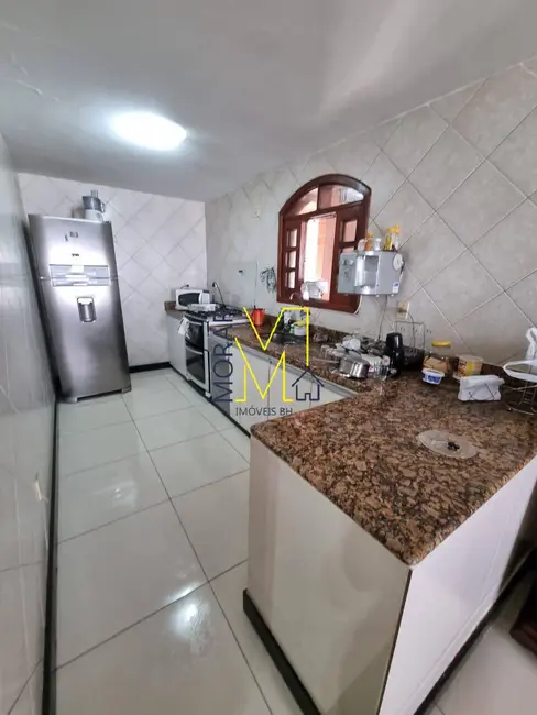 Casa com 3 quartos à venda, 228m2 em Itapoã, Belo Horizonte - MG - imagem 4 Foto 4 de Casa com 3 quartos à venda, 228m2 em Itapoã, Belo Horizonte - MG