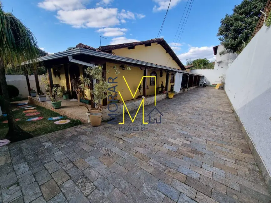 Casa com 3 quartos à venda, 228m2 em Itapoã, Belo Horizonte - MG - imagem 6 Foto 6 de Casa com 3 quartos à venda, 228m2 em Itapoã, Belo Horizonte - MG