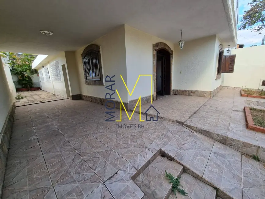 Casa com 4 quartos à venda, 200m2 em Itapoã, Belo Horizonte - MG - imagem 4 Foto 4 de Casa com 4 quartos à venda, 200m2 em Itapoã, Belo Horizonte - MG