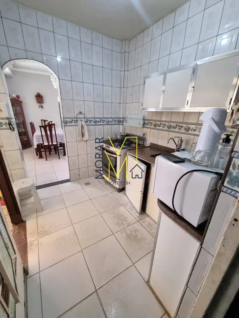 Foto 6 de Casa com 5 quartos à venda, 320m2 em Copacabana, Belo Horizonte - MG