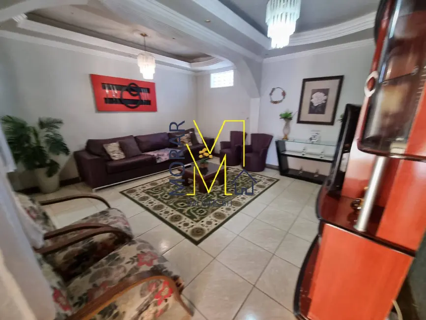 Foto 3 de Casa com 5 quartos à venda, 320m2 em Copacabana, Belo Horizonte - MG