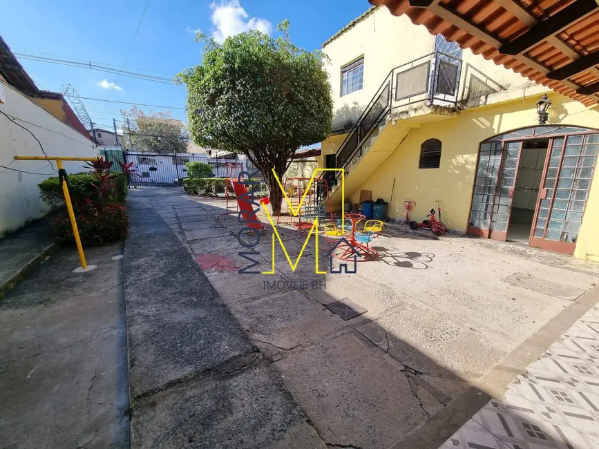 Foto 1 de Casa com 5 quartos à venda, 320m2 em Copacabana, Belo Horizonte - MG