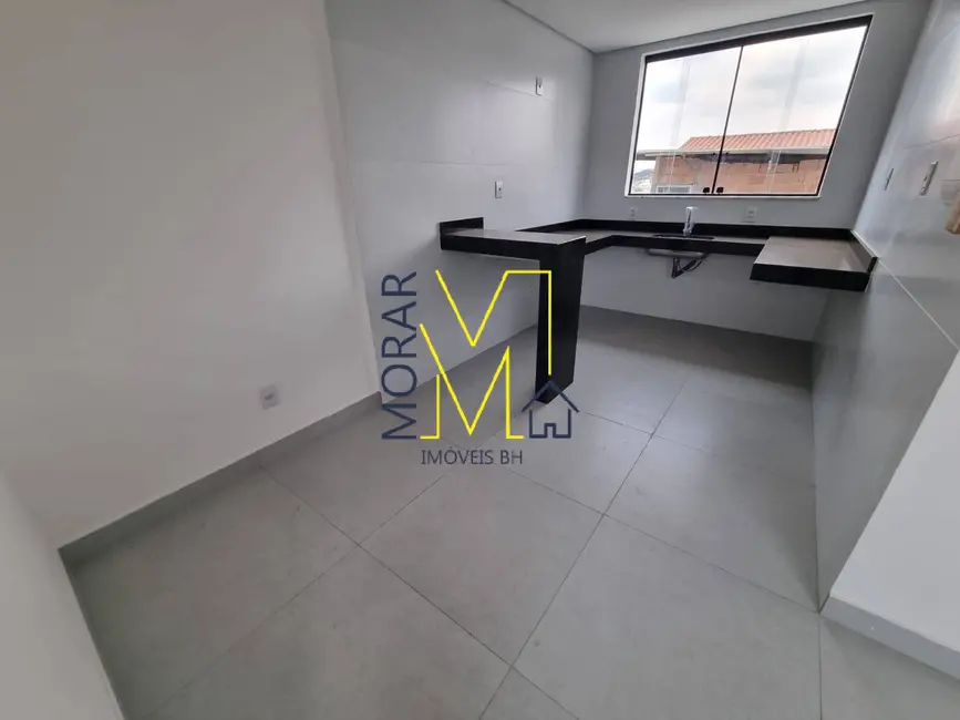 Foto 2 de Cobertura com 3 quartos à venda, 140m2 em Santa Mônica, Belo Horizonte - MG