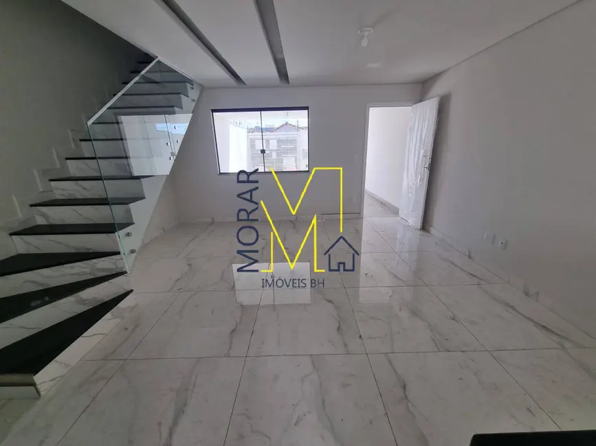 Casa com 3 quartos à venda, 142m2 em Floramar, Belo Horizonte - MG - imagem 2 Foto 2 de Casa com 3 quartos à venda, 142m2 em Floramar, Belo Horizonte - MG