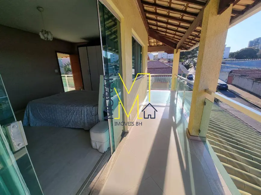 Casa com 4 quartos à venda, 253m2 em Rio Branco, Belo Horizonte - MG - imagem 9 Foto 9 de Casa com 4 quartos à venda, 253m2 em Rio Branco, Belo Horizonte - MG