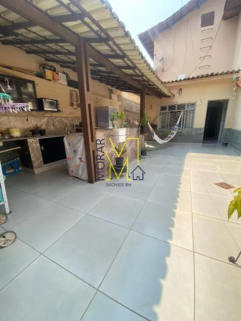Casa com 2 quartos à venda, 360m2 em Planalto, Belo Horizonte - MG - imagem 9 Foto 9 de Casa com 2 quartos à venda, 360m2 em Planalto, Belo Horizonte - MG
