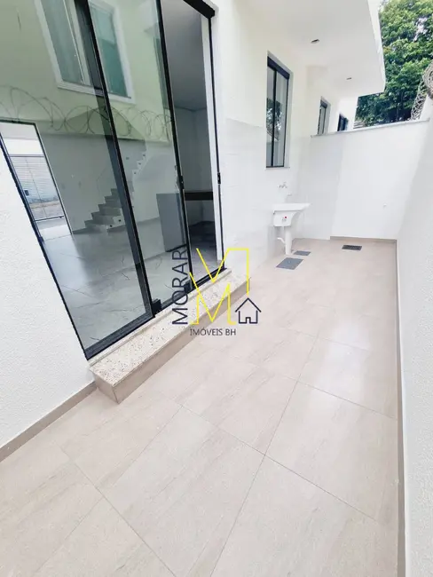 Casa com 3 quartos à venda, 18m2 em Candelária, Belo Horizonte - MG - imagem 3 Foto 3 de Casa com 3 quartos à venda, 18m2 em Candelária, Belo Horizonte - MG
