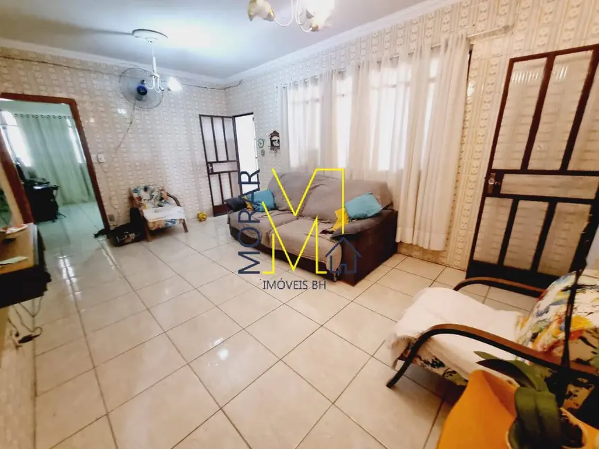 Casa com 4 quartos à venda, 294m2 em Jardim Guanabara, Belo Horizonte - MG - imagem 4 Foto 4 de Casa com 4 quartos à venda, 294m2 em Jardim Guanabara, Belo Horizonte - MG
