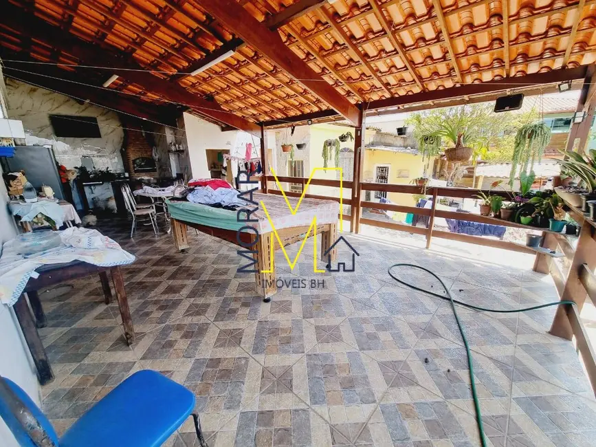 Casa com 4 quartos à venda, 294m2 em Jardim Guanabara, Belo Horizonte - MG - imagem 3 Foto 3 de Casa com 4 quartos à venda, 294m2 em Jardim Guanabara, Belo Horizonte - MG
