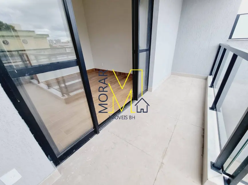 Foto 3 de Casa com 3 quartos à venda, 57m2 em Vila Cloris, Belo Horizonte - MG