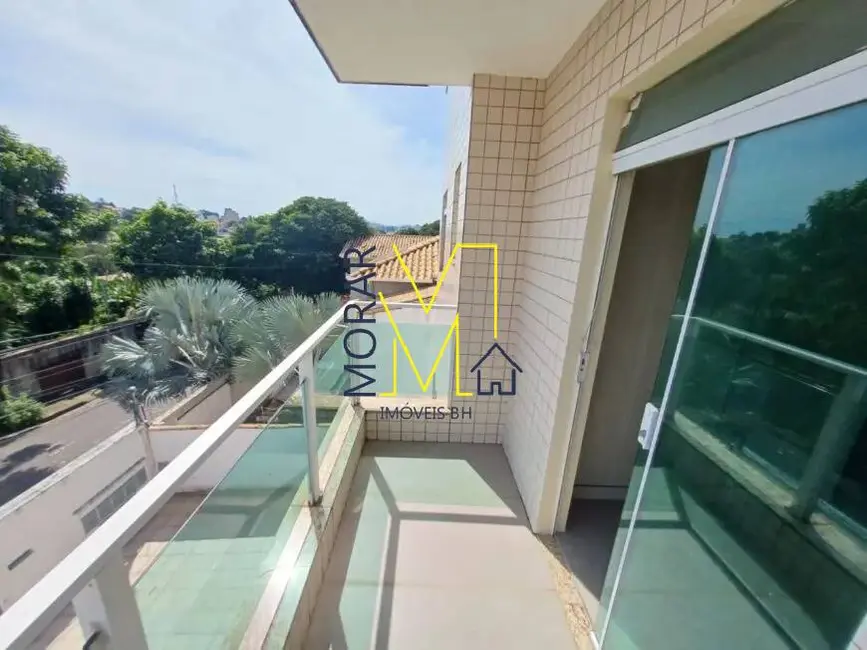 Foto 2 de Cobertura com 3 quartos à venda, 130m2 em Santa Mônica, Belo Horizonte - MG