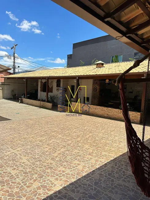 Casa com 3 quartos à venda, 463m2 em Copacabana, Belo Horizonte - MG - imagem 2 Foto 2 de Casa com 3 quartos à venda, 463m2 em Copacabana, Belo Horizonte - MG