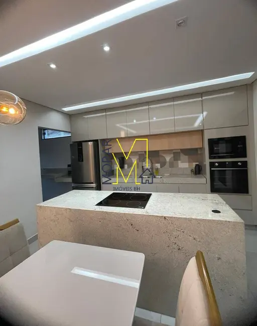 Foto 7 de Casa com 5 quartos à venda, 360m2 em Belo Horizonte - MG