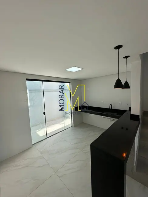 Foto 3 de Casa com 3 quartos à venda, 112m2 em Planalto, Belo Horizonte - MG