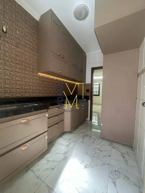 Foto 3 de Casa com 2 quartos à venda, 110m2 em Santa Amélia, Belo Horizonte - MG