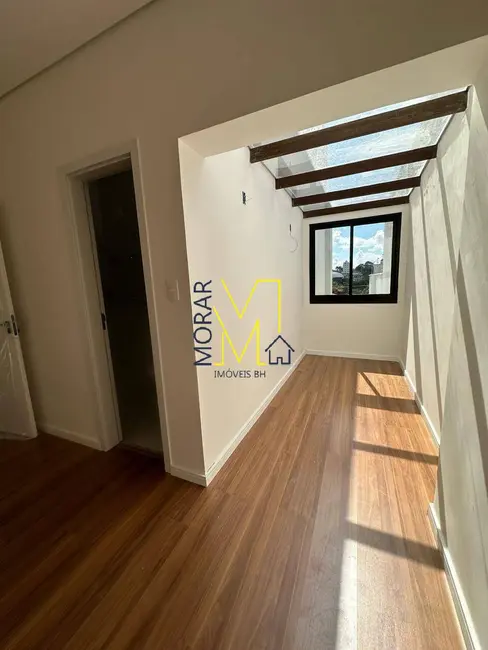 Casa com 3 quartos à venda, 360m2 em Belo Horizonte - MG - imagem 4 Foto 4 de Casa com 3 quartos à venda, 360m2 em Belo Horizonte - MG