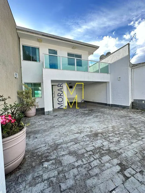 Foto 1 de Casa com 3 quartos à venda, 170m2 em Santa Amélia, Belo Horizonte - MG
