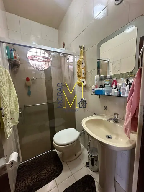 Casa com 4 quartos à venda, 203m2 em Santa Amélia, Belo Horizonte - MG - imagem 7 Foto 7 de Casa com 4 quartos à venda, 203m2 em Santa Amélia, Belo Horizonte - MG
