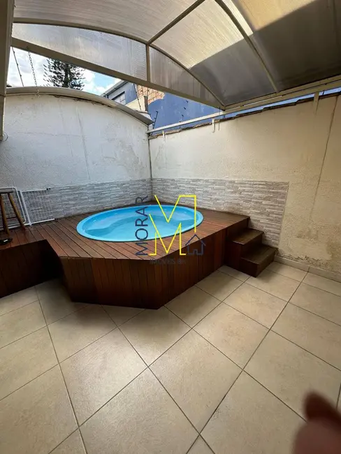 Foto 2 de Casa com 3 quartos à venda, 180m2 em Santa Mônica, Belo Horizonte - MG