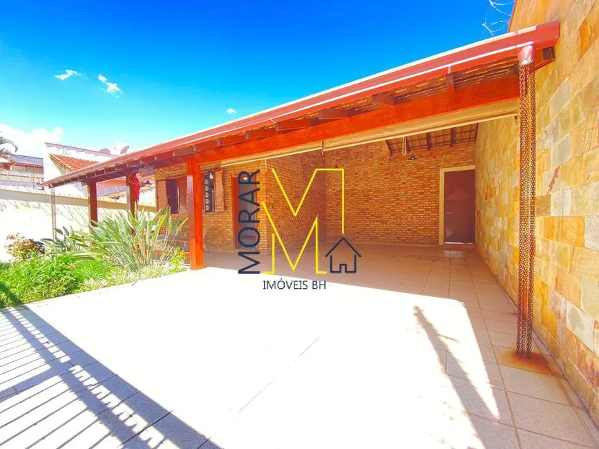 Casa com 3 quartos à venda, 282m2 em Santa Amélia, Belo Horizonte - MG - imagem 9 Foto 9 de Casa com 3 quartos à venda, 282m2 em Santa Amélia, Belo Horizonte - MG