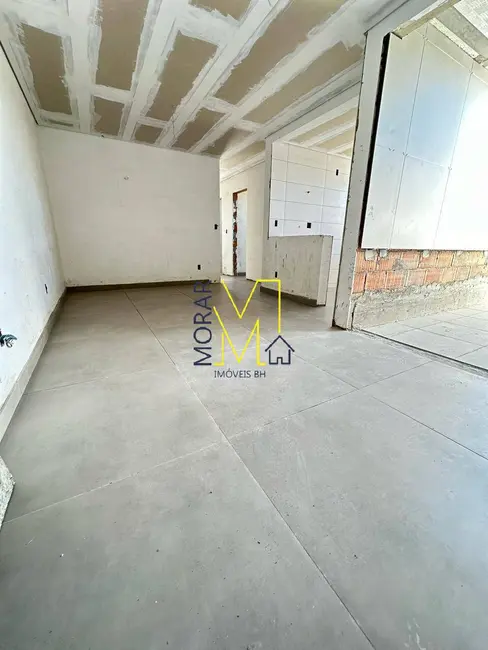 Cobertura com 3 quartos à venda, 130m2 em Planalto, Belo Horizonte - MG - imagem 5 Foto 5 de Cobertura com 3 quartos à venda, 130m2 em Planalto, Belo Horizonte - MG