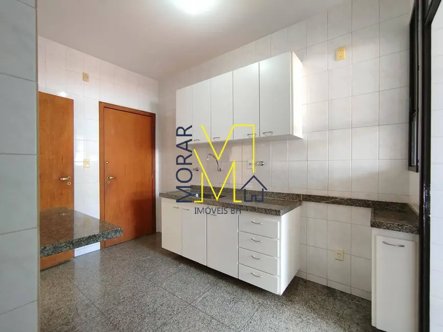 Foto 2 de Apartamento com 3 quartos à venda, 133m2 em Itapoã, Belo Horizonte - MG