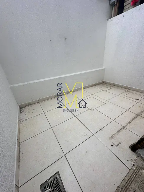 Foto 3 de Casa com 2 quartos à venda, 60m2 em Jardim Leblon, Belo Horizonte - MG