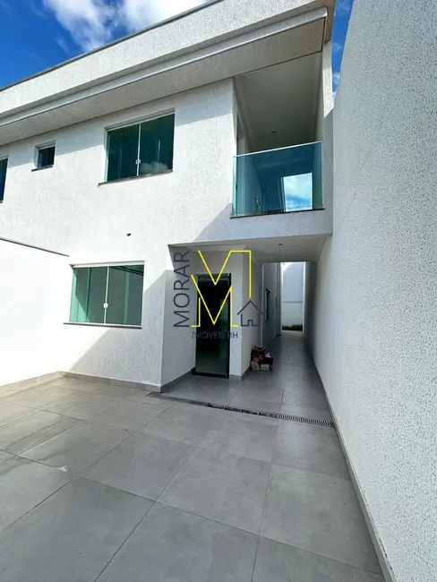 Foto 1 de Casa com 3 quartos à venda, 117m2 em Planalto, Belo Horizonte - MG