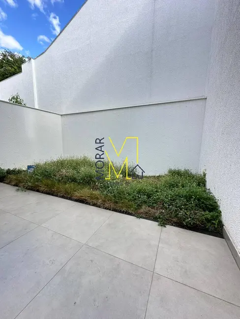 Foto 3 de Casa com 3 quartos à venda, 117m2 em Planalto, Belo Horizonte - MG