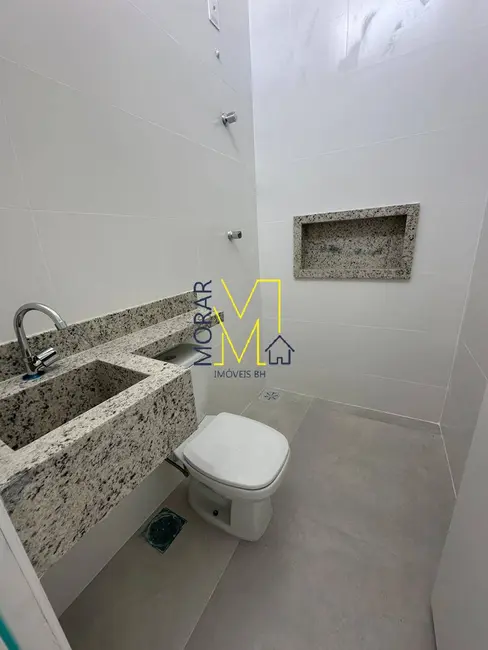 Foto 3 de Casa com 2 quartos à venda, 123m2 em Santa Mônica, Belo Horizonte - MG