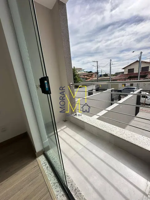 Foto 5 de Casa com 2 quartos à venda, 123m2 em Santa Mônica, Belo Horizonte - MG